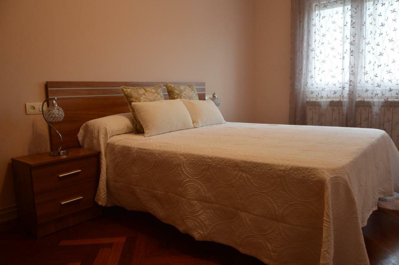 Piso Da Empegada Διαμέρισμα Arzúa Εξωτερικό φωτογραφία